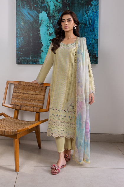 Rangrasiya | Carnation Luxury Shawl Edit | Matcha